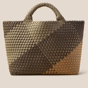 NWT naghedi st. Barths medium tote graphic geo Melbourne